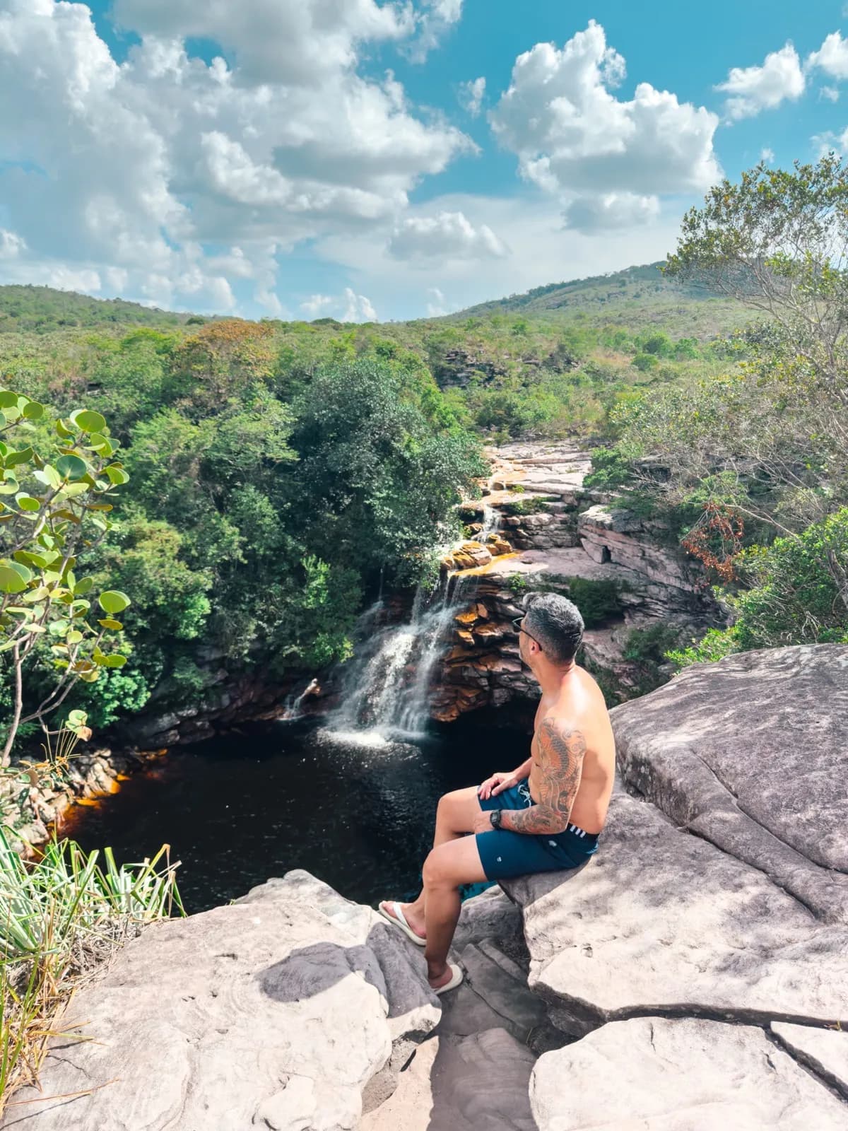 Cachoeira e piscina natural — Chapada Diamantina